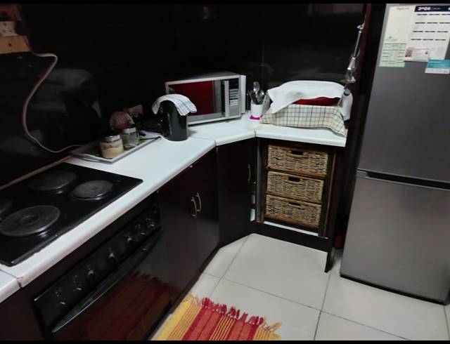 2 BEDROOM FLAT FOR SALE IN DURBAN CENTRAL